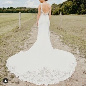Essence of Australia Wedding Dress Style D2332